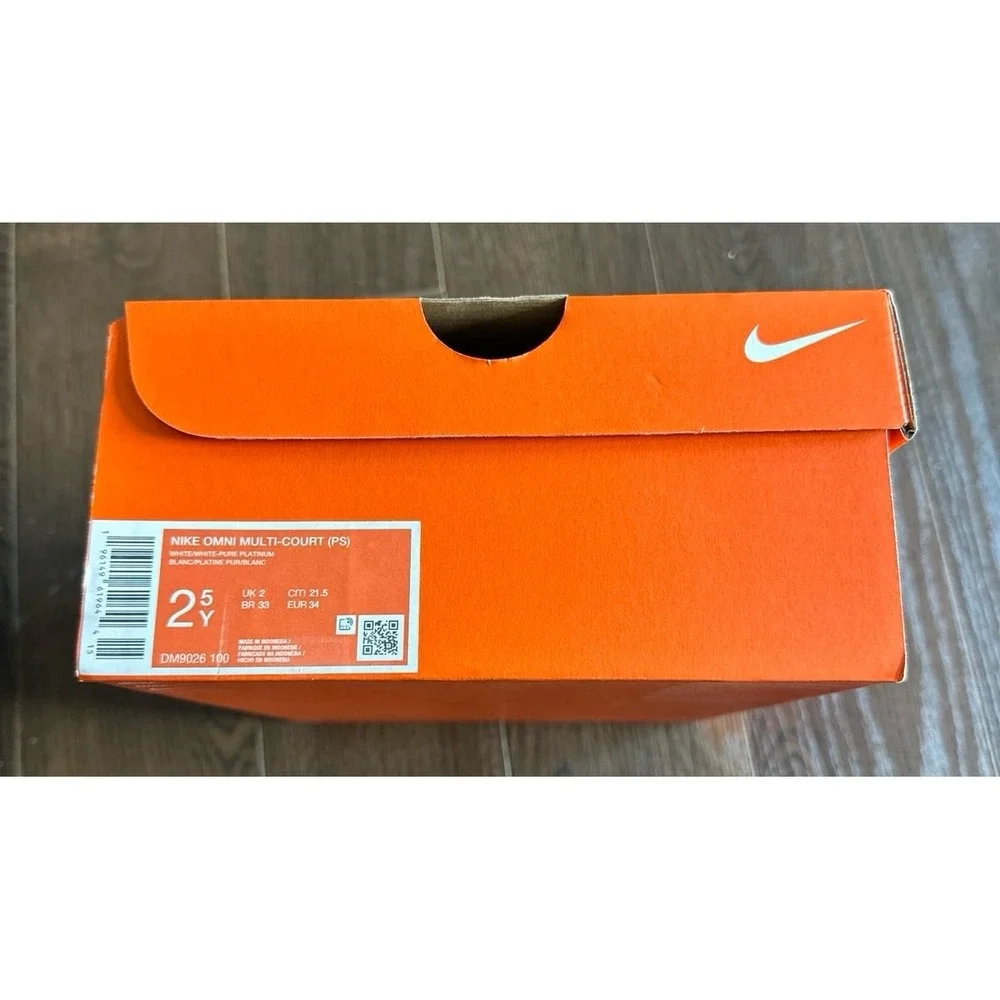 Nike empty‎ shoe box